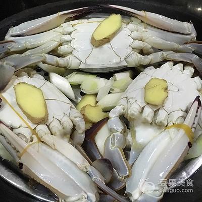 清蒸螃蟹怎么做，清蒸螃蟹怎么做视频（清蒸螃蟹的做法）