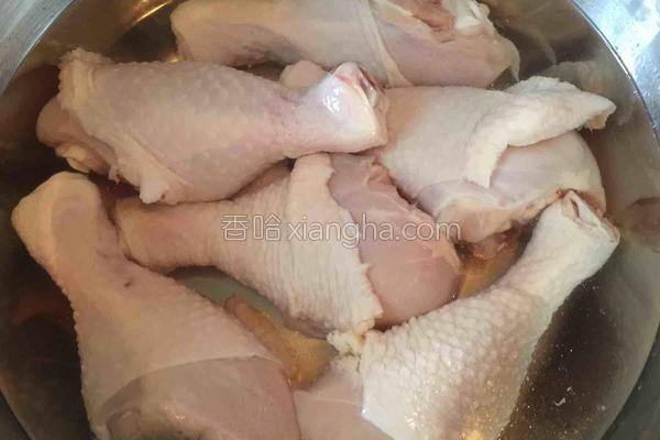 黄焖鸡腿做法，黄焖鸡腿的家常做法（黄焖鸡腿）