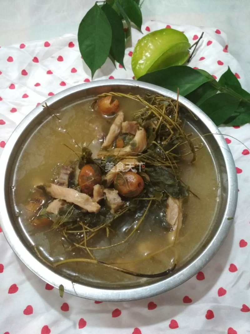 猪小肚煲汤放什么材料好，猪小肚炖汤的几种美味做法（鸡骨草煲猪小肚）