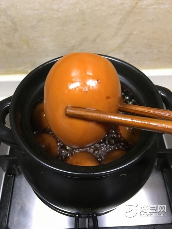 乡巴佬卤鸡蛋怎么保存，自己做的乡巴佬鸡蛋怎么存放（百吃不厌的啤酒卤乡巴佬鸡蛋）