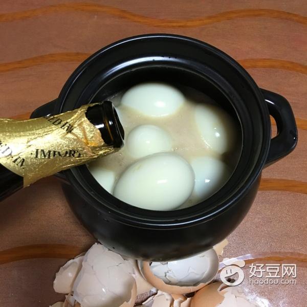 乡巴佬卤鸡蛋怎么保存，自己做的乡巴佬鸡蛋怎么存放（百吃不厌的啤酒卤乡巴佬鸡蛋）