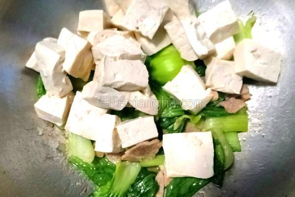 油菜炒肉怎么做，油菜炒肉做法（油菜豆腐炒肉）