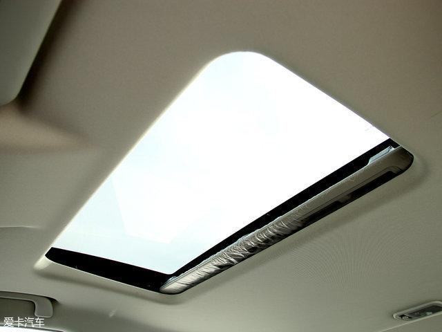 东风风行sx6七座颜色，风行sx6手动挡七座内饰空间图片（爱卡实拍东风风行景逸X6）