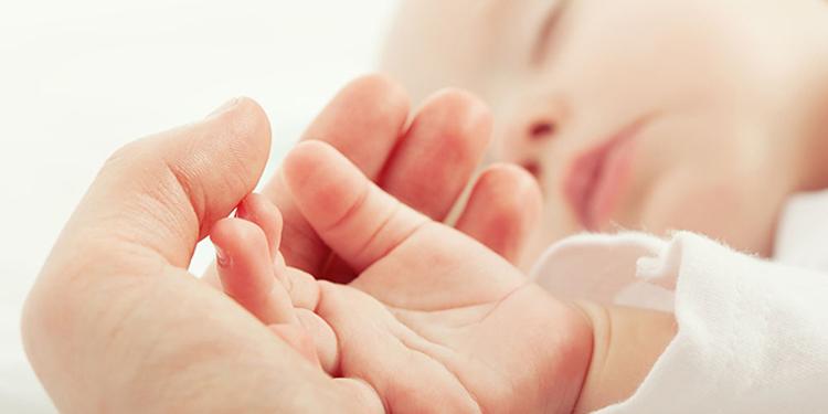 恭喜生孩子的祝福语，恭喜刚生小孩的祝福语（恭喜新生命诞生的句子）