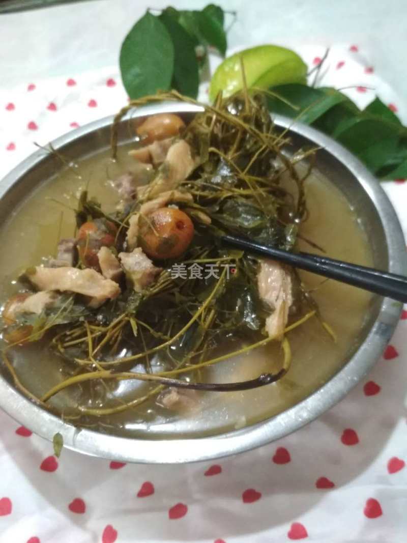 猪小肚煲汤放什么材料好，猪小肚炖汤的几种美味做法（鸡骨草煲猪小肚）