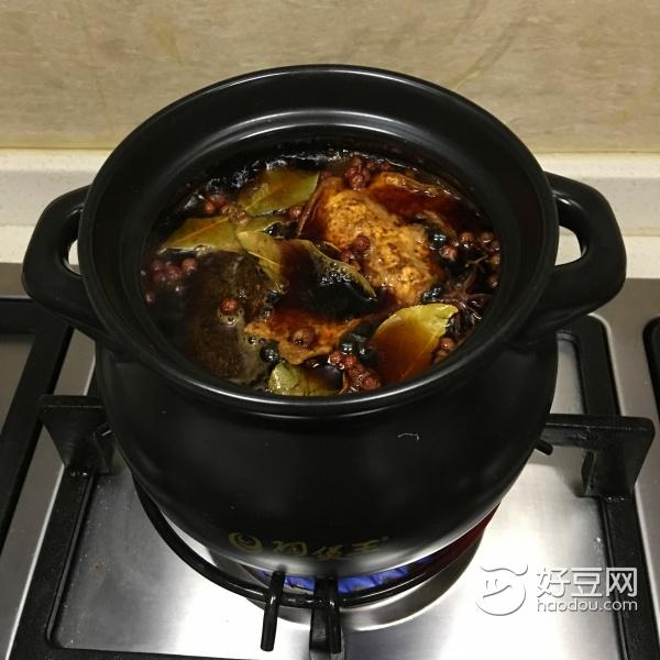 乡巴佬卤鸡蛋怎么保存，自己做的乡巴佬鸡蛋怎么存放（百吃不厌的啤酒卤乡巴佬鸡蛋）