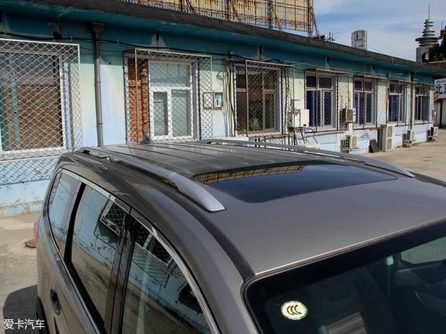 东风风行sx6七座颜色，风行sx6手动挡七座内饰空间图片（爱卡实拍东风风行景逸X6）