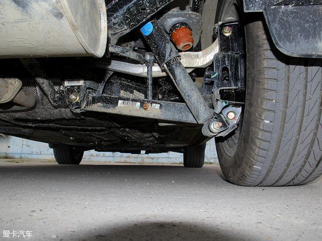 东风风行sx6七座颜色，风行sx6手动挡七座内饰空间图片（爱卡实拍东风风行景逸X6）