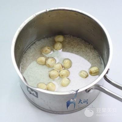 甜米饭的简单家常做法，怎么煮甜糯米饭好吃又简单