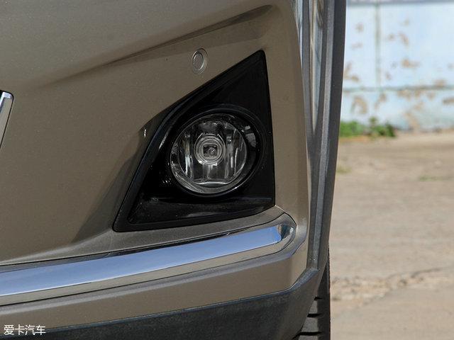 东风风行sx6七座颜色，风行sx6手动挡七座内饰空间图片（爱卡实拍东风风行景逸X6）