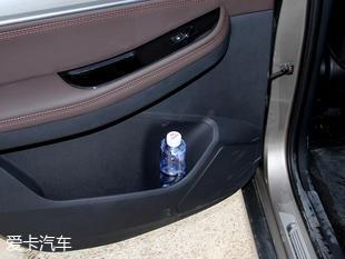 东风风行sx6七座颜色，风行sx6手动挡七座内饰空间图片（爱卡实拍东风风行景逸X6）