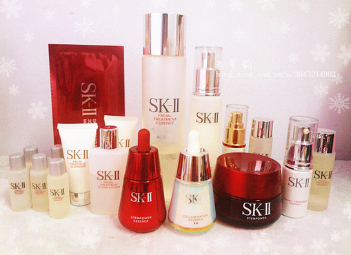 sk2一套下来大概多少钱，一整套sk2多少钱（sk2一套护肤品多少钱）