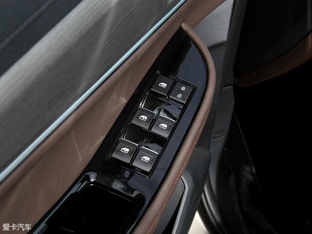 东风风行sx6七座颜色，风行sx6手动挡七座内饰空间图片（爱卡实拍东风风行景逸X6）