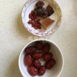 炖汤做法大全，老麻鸭炖汤做法大全（在遇到秋日悲伤之前）