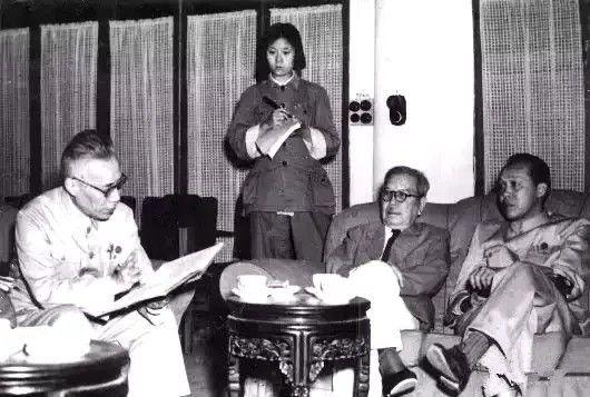 中国国庆节的来历，关于中国国庆节的来历（来了解国庆节的由来吧）