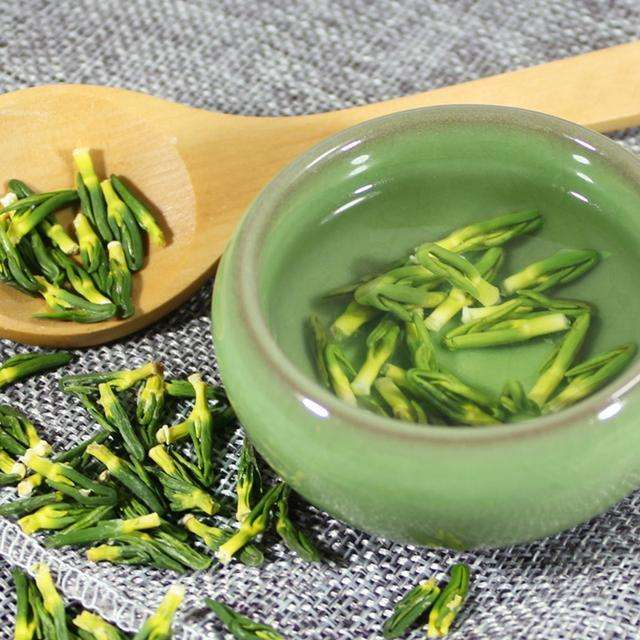 降三高喝什么茶最好，玉米须桑叶茶真的能降三高吗（三高人群应该经常喝的水）