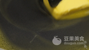 奶油蘑菇汤的做法，蘑菇汤最简单做法（必胜客奶油蘑菇汤的做法）