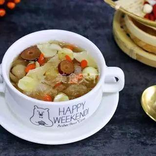 炖汤做法大全，老麻鸭炖汤做法大全（在遇到秋日悲伤之前）