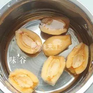 炖汤做法大全，老麻鸭炖汤做法大全（在遇到秋日悲伤之前）