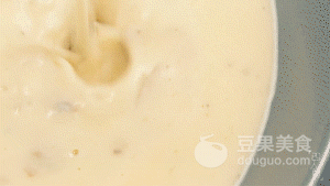 奶油蘑菇汤的做法，蘑菇汤最简单做法（必胜客奶油蘑菇汤的做法）