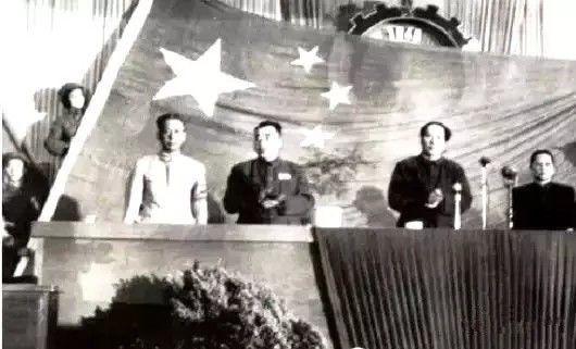 中国国庆节的来历，关于中国国庆节的来历（来了解国庆节的由来吧）