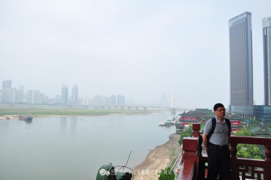 滕王阁序中的滕王阁在哪,滕王阁序中的滕王阁在哪儿(滕王高阁几时楼) 滕王阁序中的滕王阁在哪,滕王阁序中的滕王阁在哪儿(滕王高阁几时楼)