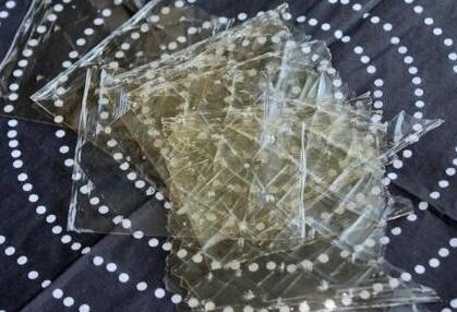 吉利丁片怎么融化，如何使用吉利丁片（吉利丁片和吉利丁粉的区别是什么）