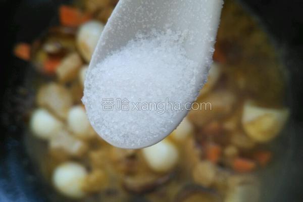 兔子放什么炖最有营养，兔子和什么东西炖好吃又营养（鹌鹑蛋炖兔肉）