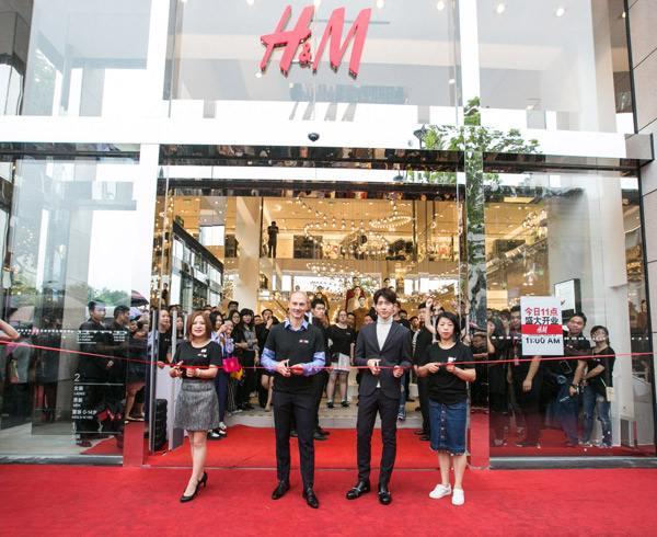 时尚风云录，时尚风云录解说词（一周国内外服企风云录）