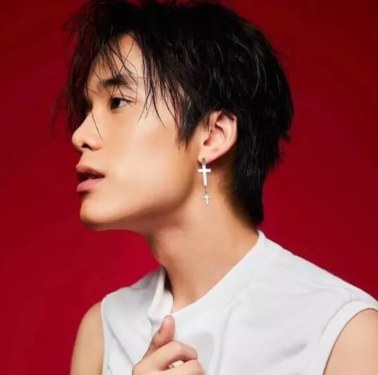 无心法师1演员表，无心法师3柳金鹏身世揭秘（《天才枪手》里的演员有如此演技何必如此美貌）