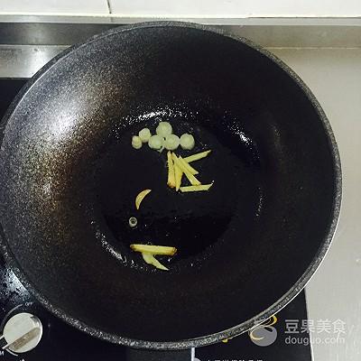 咸汤怎么做家常做法，咸汤的做法大全（萝卜花生咸汤#膳魔师北咸主题月#）