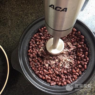 红豆沙馅的做法，红豆沙馅的做法步骤是什么（红豆沙馅是怎么做的）