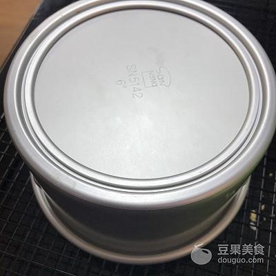 6寸戚风的做法，6寸戚风多大（六寸戚风的做法）