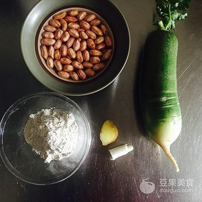咸汤怎么做家常做法，咸汤的做法大全（萝卜花生咸汤#膳魔师北咸主题月#）