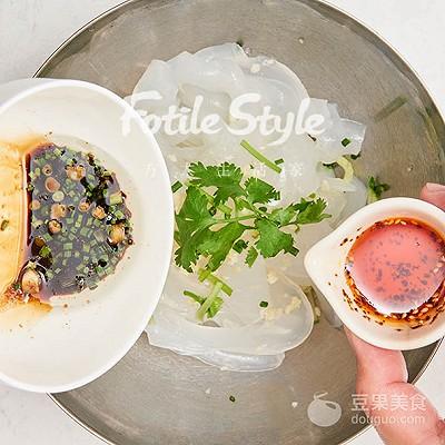 拉皮的做法，小拉皮手术全过程（东北大拉皮的做法）