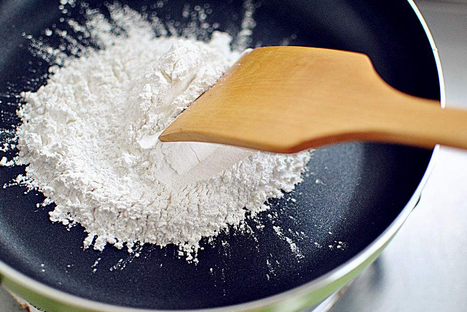 粘米粉是什么粉（粘米粉和糯米粉的区别）