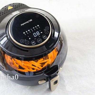 空气炸锅炸薯条几分钟，空气炸锅炸薯条多长时间多少度（无油炸薯条的做法）