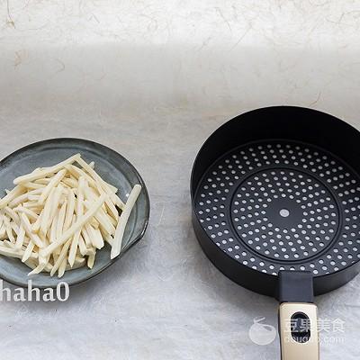 空气炸锅炸薯条几分钟，空气炸锅炸薯条多长时间多少度（无油炸薯条的做法）