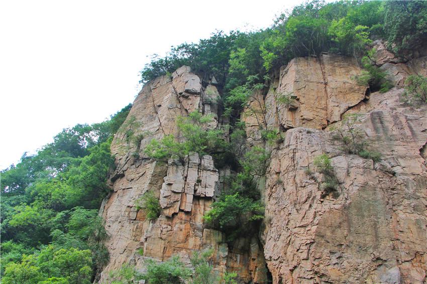 龙潭大峡谷在哪，龙潭大峡谷在哪里（日照九仙山龙潭大峡谷）