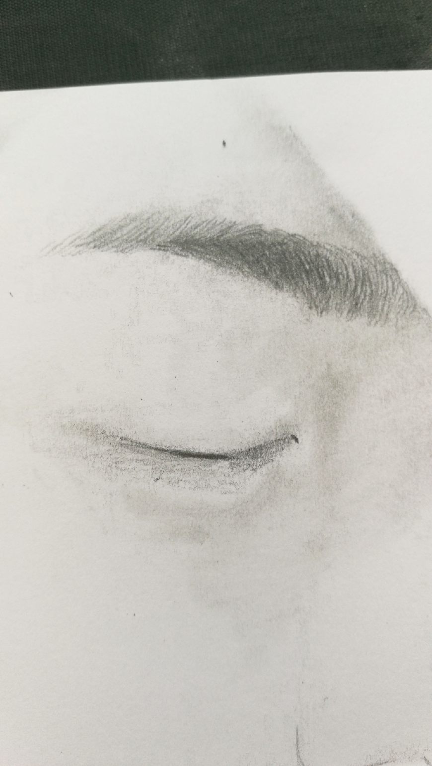 嘴巴铅笔画画法教程，铅笔画嘴唇教程（素描入门步骤分享——《翡翠耳钉》）