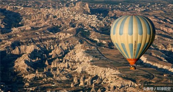 热气球工作原理，热气球工作原理是通过什么实现浮沉的（热气球的构成及升降飞行原理）