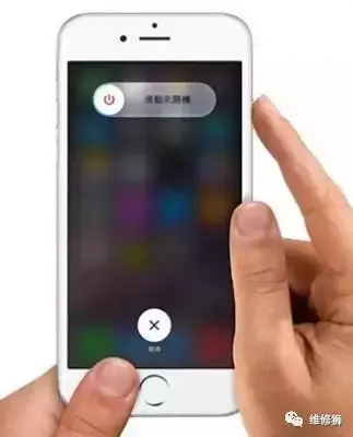 手机总是自动关机，手机经常自动关机怎么办谢谢（iPhone手机经常自动关机怎么办）