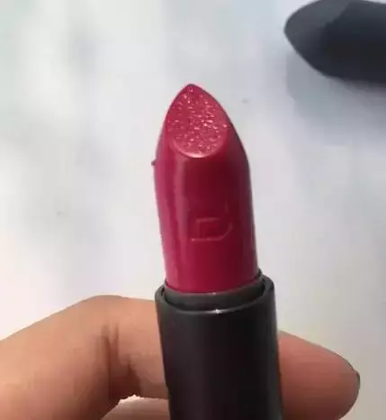 唇釉干了怎么办，口红融化、出汗怎么办