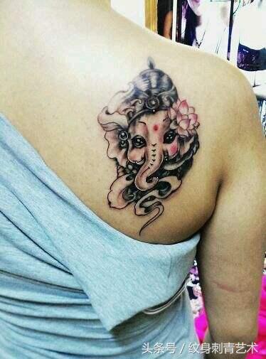 象神纹身的忌讳和讲究(象神纹身,寓意平安守护)