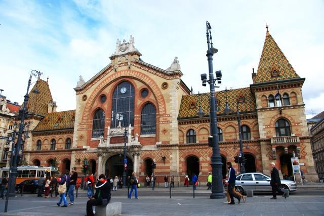 陈布达陈佩斯名字的来历，陈布达（原来陈佩斯的名字取自布达佩斯）