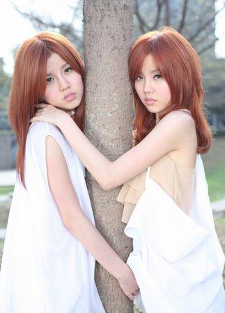 by2为什么整容，by2整容了吗（by2再次对着镜头否认整容）