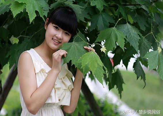 20岁叫什么之年的称呼呢，20岁叫什么年华（垂髫、豆蔻、束发、弱冠、而立、不惑、知命、耳顺）