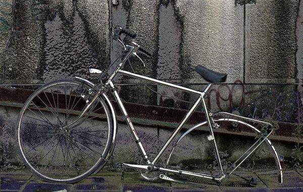 梦见骑自行车带人，梦见骑自行车带人下坡（好梦or恶梦~梦见自行车）