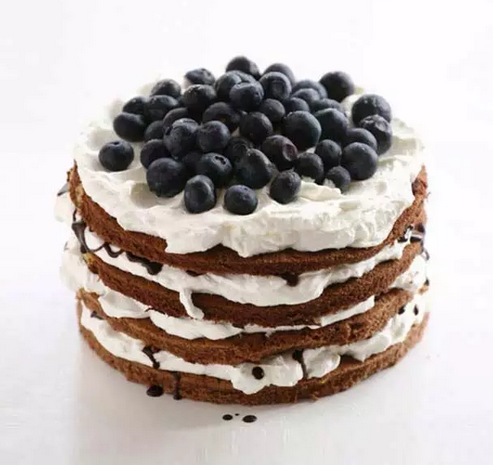 慕斯和奶油哪个健康，乳脂奶油健康吗（吃什么样的蛋糕既健康又养生呢）