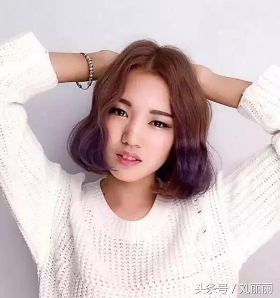 荷叶头发型图片,女生圆脸适合什么类型的发型(2017最美烫发"荷叶头")